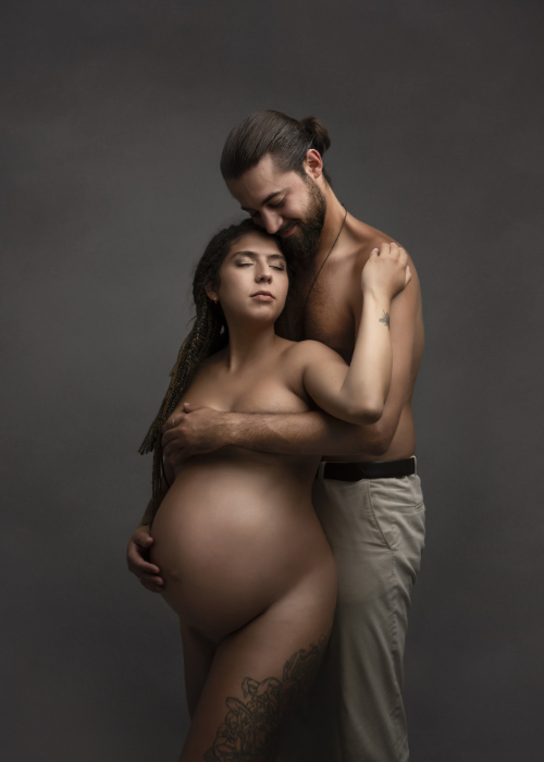 maternity photo shoot with partner in zurich